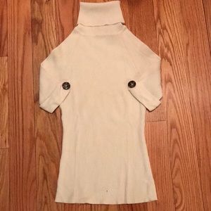 MODA International turtle neck ribbed shirt